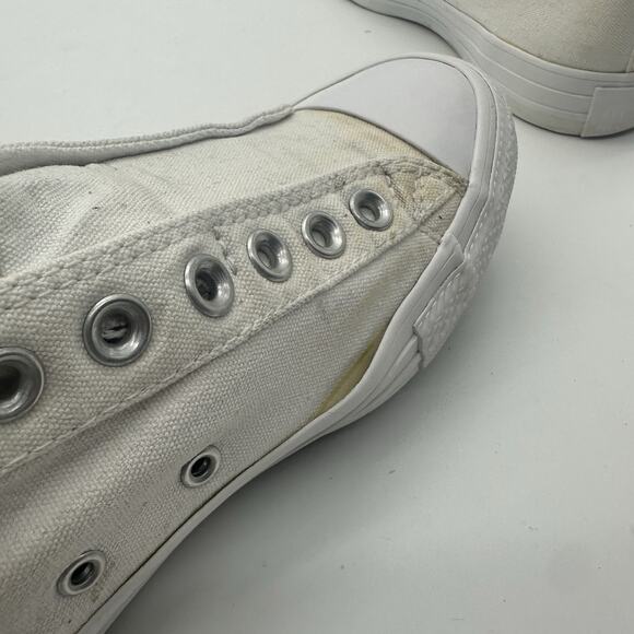 Womens Size 7.5 Converse Chuck Taylor All Star Laceless Canvas Classic Shoes - Picture 9 of 10